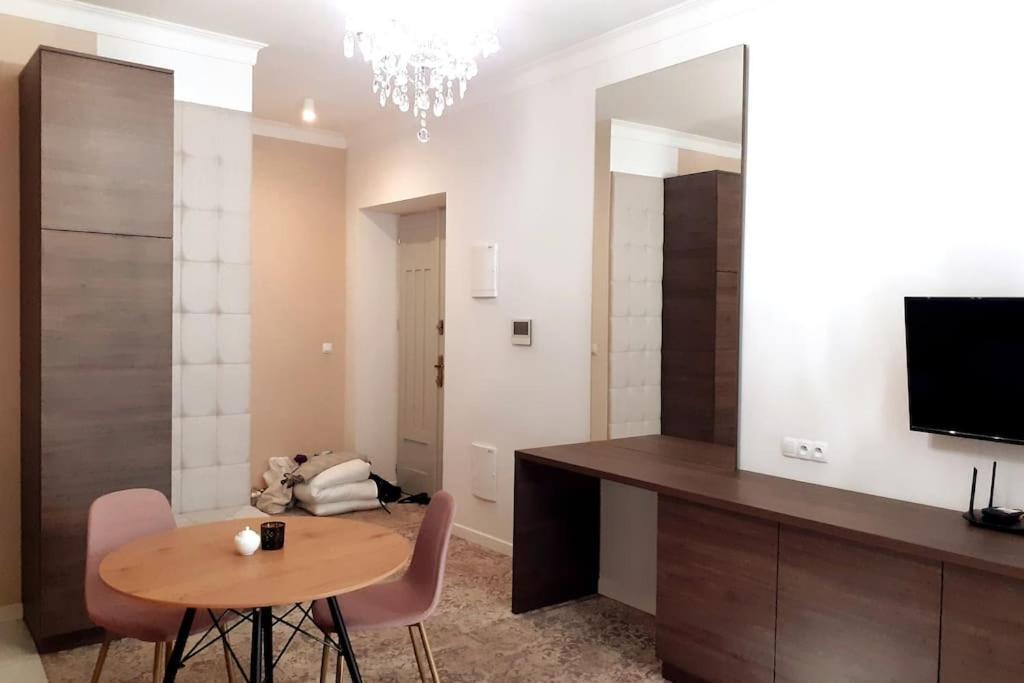 Luxury Apartment - Rakowicka 6 Krakow Bagian luar foto